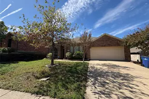 805 Green Acres Ln, Midlothian, TX 76065 - Photo 1