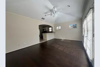 4918 Thrush Street, Dallas, TX 75209 - Photo 11