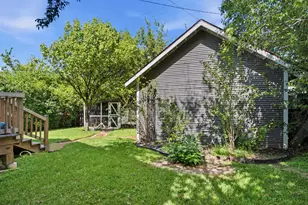1124 W Arlington Ave, Fort Worth, TX 76110 - Photo 27