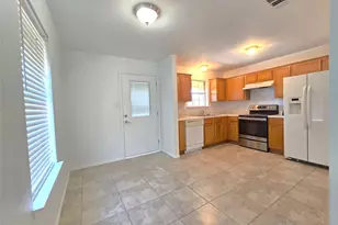 5144 Tato Dr, Dallas, TX 75211 - Photo 3