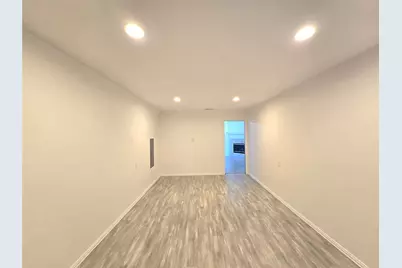5144 Tato Drive, Dallas, TX 75211 - Photo 5