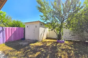 5144 Tato Dr, Dallas, TX 75211 - Photo 15