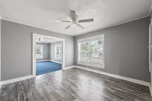 3823 Dempster Ave, Cockrell Hill, TX 75211 - Photo 5