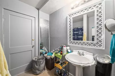 3823 Dempster Avenue, Cockrell Hill, TX 75211 - Photo 25