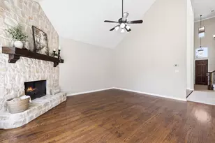 7710 Keith Ln, Sachse, TX 75048 - Photo 9