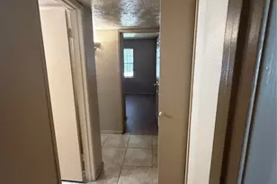 5706 Briarcrest Dr, Garland, TX 75043 - Photo 9