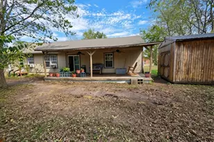 514 N Ellis St, Groesbeck, TX 76642 - Photo 19