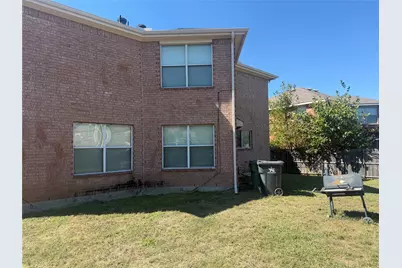 8115 Mossberg Drive, Arlington, TX 76002 - Photo 17
