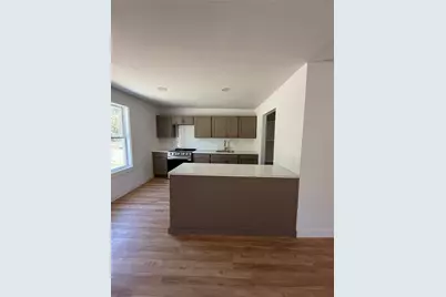 419 S Bond Avenue, Dallas, TX 75211 - Photo 1