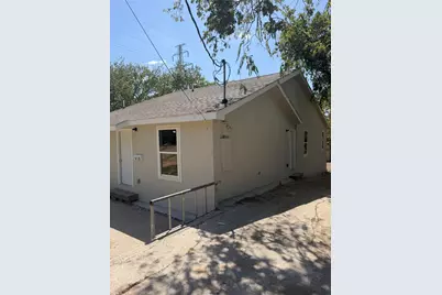 419 S Bond Avenue, Dallas, TX 75211 - Photo 9