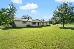 2920 County Rd 531, Burleson, TX 76028 - Photo 3