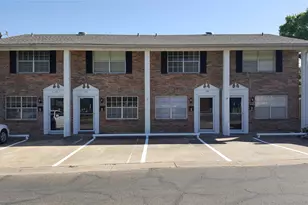 115 W Doyle St, Granbury, TX 76048 - Photo 1