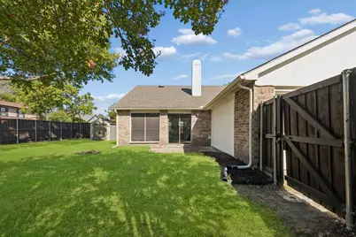 1805 Creekside Court, Garland, TX 75040 - Photo 9