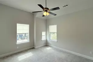315 Chandan Wy, Irving, TX 75063 - Photo 17