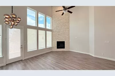 315 Chandan Way, Irving, TX 75063 - Photo 7