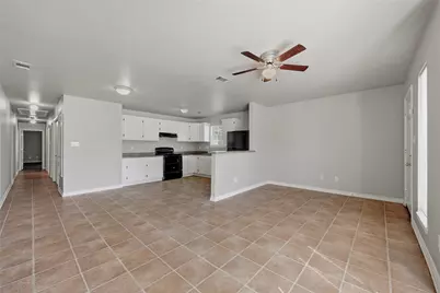 113 W Wilson Avenue, Sherman, TX 75090 - Photo 5