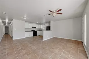 113 W Wilson Ave, Sherman, TX 75090 - Photo 5