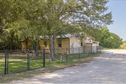 10701 Fm 916, Grandview, TX 76050 - Photo 3