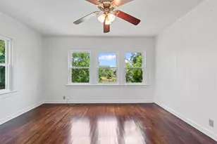 720 E Walnut St, Hillsboro, TX 76645 - Photo 29