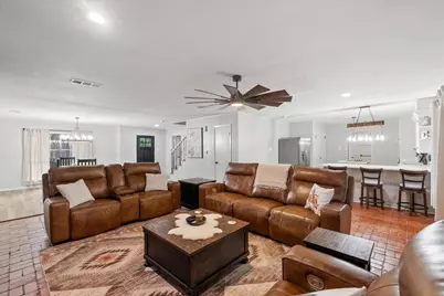 1800 Glenbrook Street, Corsicana, TX 75110 - Photo 9