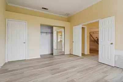 300 Black Rock Court, Irving, TX 75063 - Photo 17