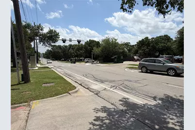 2266 W Oak Street, Denton, TX 76201 - Photo 15