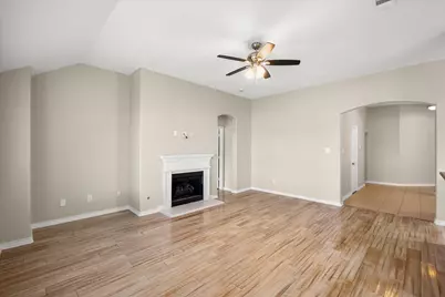 7363 Estela, Grand Prairie, TX 75054 - Photo 17