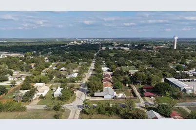 1610 W Plummer Street, Eastland, TX 76448 - Photo 3