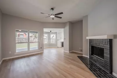 337 McMurtry Drive, Arlington, TX 76002 - Photo 3
