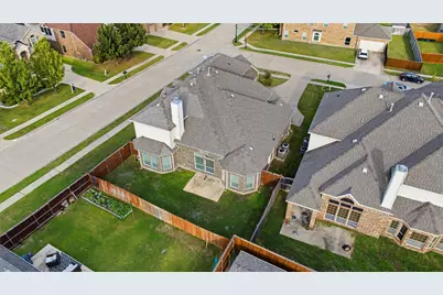 7311 Padilla, Grand Prairie, TX 75054 - Photo 33