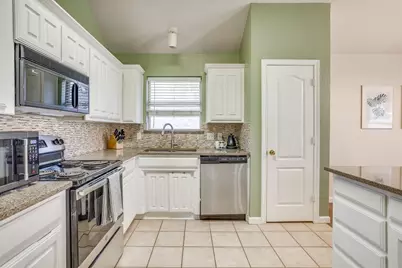 1032 Roundrock Drive, Saginaw, TX 76179 - Photo 11