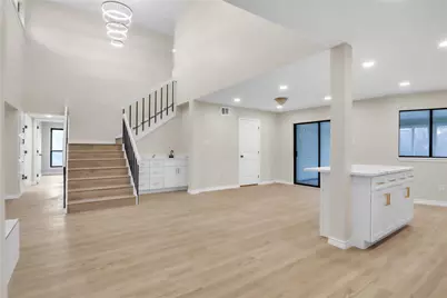 600 Flintridge Court, Irving, TX 75038 - Photo 3
