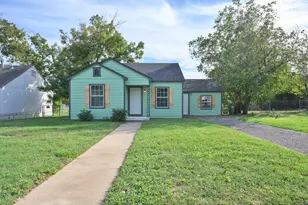 1010 SE 20th St, Mineral Wells, TX 76067 - Photo 1