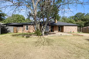 900 Stonelake Dr, Cleburne, TX 76033 - Photo 29