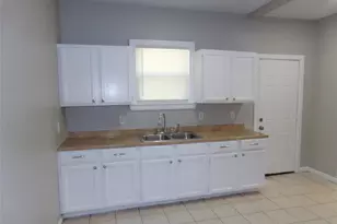 902 Centre St, Dallas, TX 75208 - Photo 7