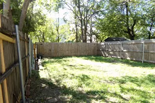 902 Centre St, Dallas, TX 75208 - Photo 13