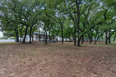180 Garnet Road, Springtown, TX 76082 - Photo 3