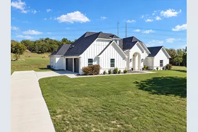 104 Silver Lakes Drive, Sunset, TX 76270 - Photo 3