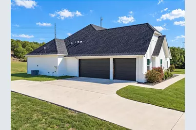 104 Silver Lakes Drive, Sunset, TX 76270 - Photo 5