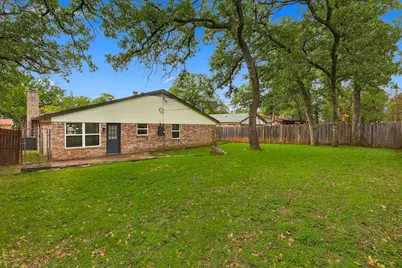 4801 Crest Drive, Arlington, TX 76017 - Photo 31