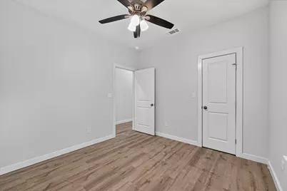524 W Florence Street, Denison, TX 75020 - Photo 17