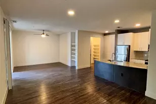 260 Davis St, McKinney, TX 75069 - Photo 5