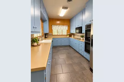 345 W Clinton Street, Dublin, TX 76446 - Photo 7