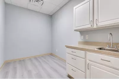 601 Westpark Way #100, Euless, TX 76040 - Photo 7