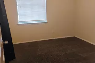 806 Northshore Dr, Garland, TX 75040 - Photo 5
