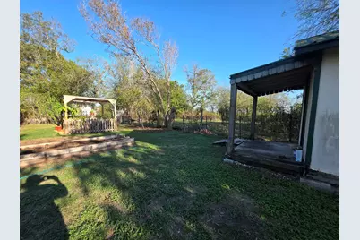 713 W Fannin, Mexia, TX 76667 - Photo 11