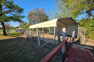 713 W Fannin, Mexia, TX 76667 - Photo 9