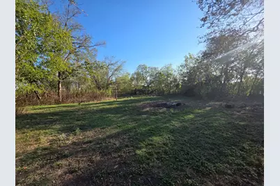 713 W Fannin, Mexia, TX 76667 - Photo 15