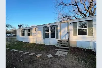 2202 Railroad Boulevard, Denison, TX 75020 - Photo 1