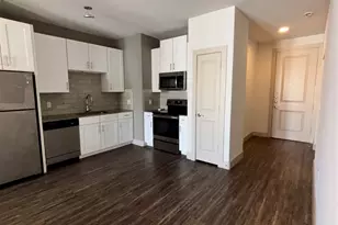 260 Davis St, McKinney, TX 75069 - Photo 1